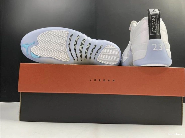 One Kick DB0733-190 (2021) 12 EASTER JORDAN LOW RETRO AIR 0709